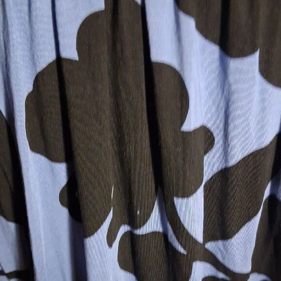 NWT Michael Kors Blue and Black Floral Blouse Size Large Petite - Picture 4 of 8